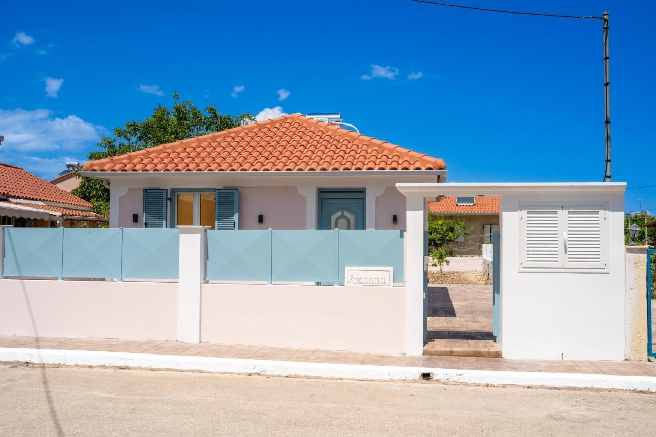 Villa Amazona Сами Екстериор снимка