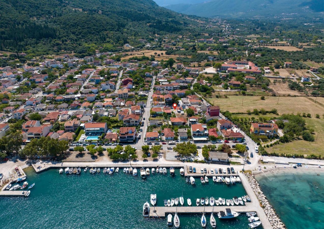 Villa Amazona Сами Екстериор снимка