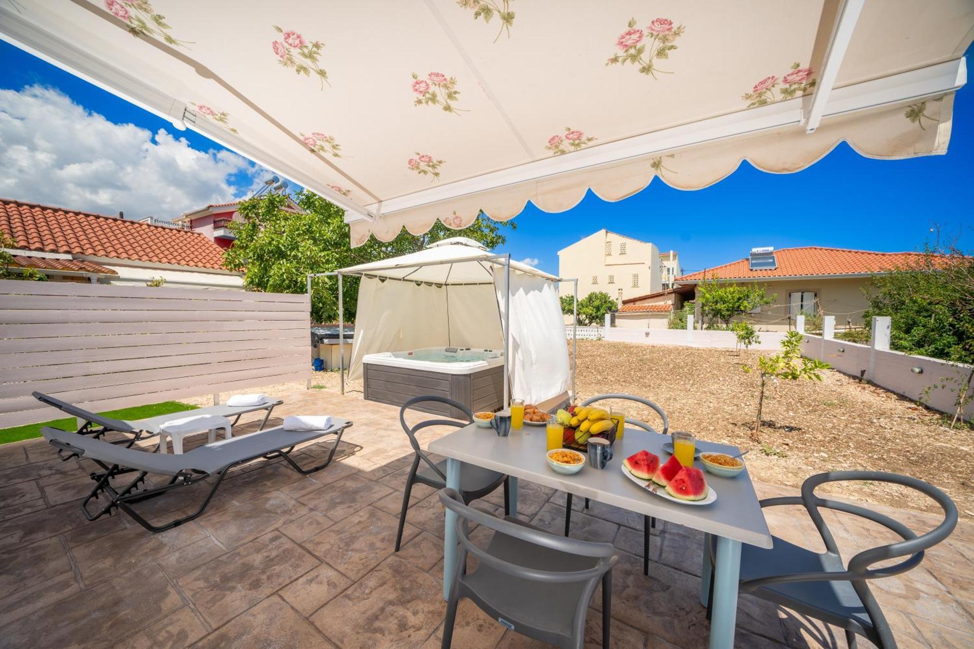 Villa Amazona Сами Екстериор снимка